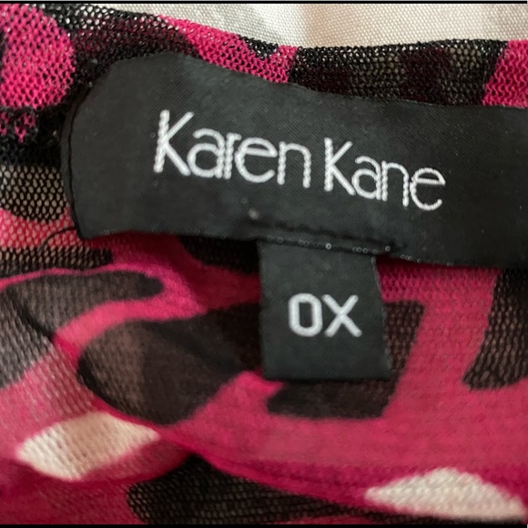 Bright mesh top - Picture 3 of 3